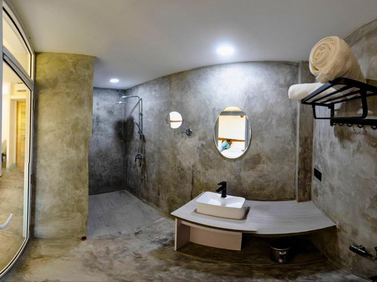 Silver County Hotel, Fuvahmulah - Maldives Eksteriør billede